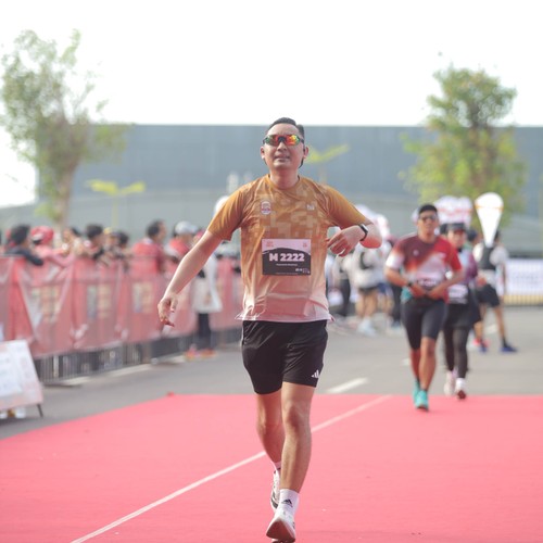 Race photo from KEDIRI HALF MARATHON 2026