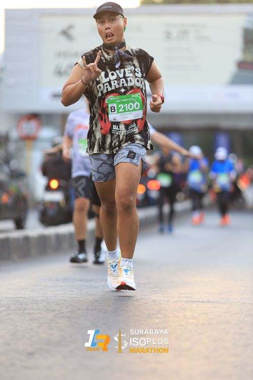 Race photo from SURABAYA ISOPLUS MARATHON 2025