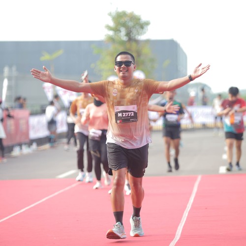 Race photo from KEDIRI HALF MARATHON 2026