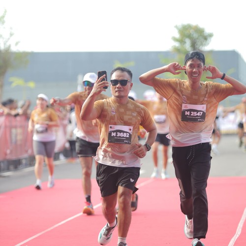 Race photo from KEDIRI HALF MARATHON 2026