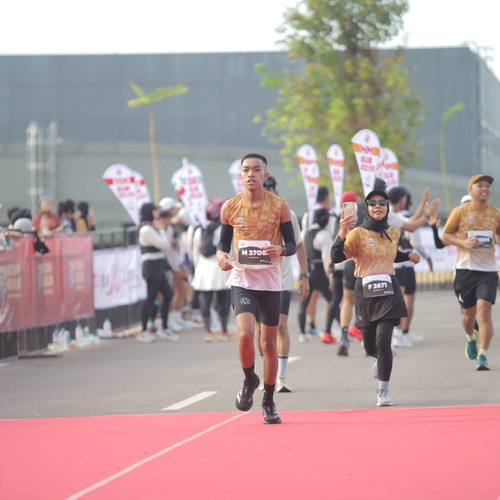 Race photo from KEDIRI HALF MARATHON 2026