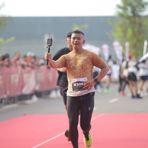 Race photo from KEDIRI HALF MARATHON 2026