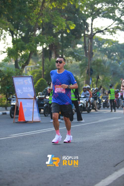 Race photo from Isoplus Run 2024 Surabaya