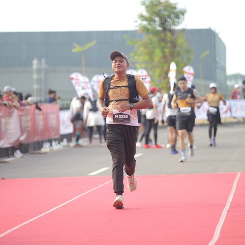 Race photo from KEDIRI HALF MARATHON 2026