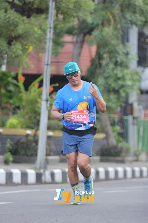 Race photo from Isoplus Run 2024 Surabaya