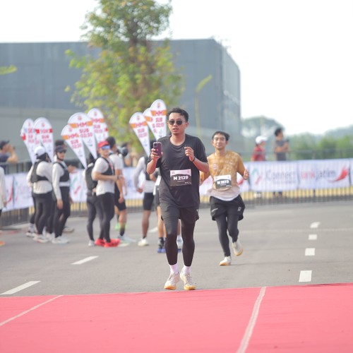 Race photo from KEDIRI HALF MARATHON 2026