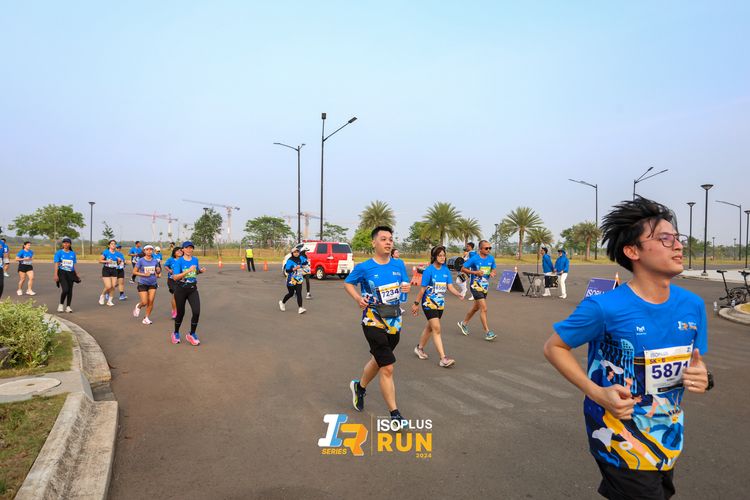 Race photo from ISOPlus Run 2024 Jakarta