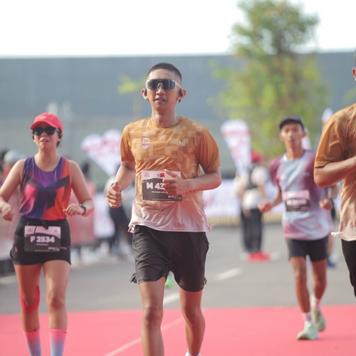 Race photo from KEDIRI HALF MARATHON 2026