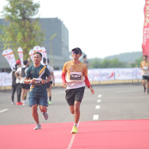 Race photo from KEDIRI HALF MARATHON 2026