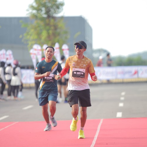 Race photo from KEDIRI HALF MARATHON 2026