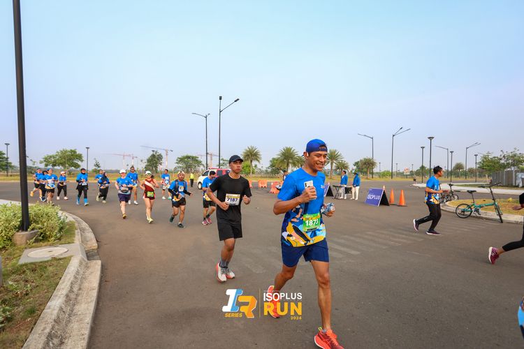 Race photo from ISOPlus Run 2024 Jakarta
