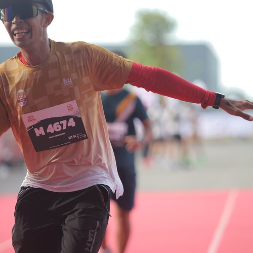 Race photo from KEDIRI HALF MARATHON 2026