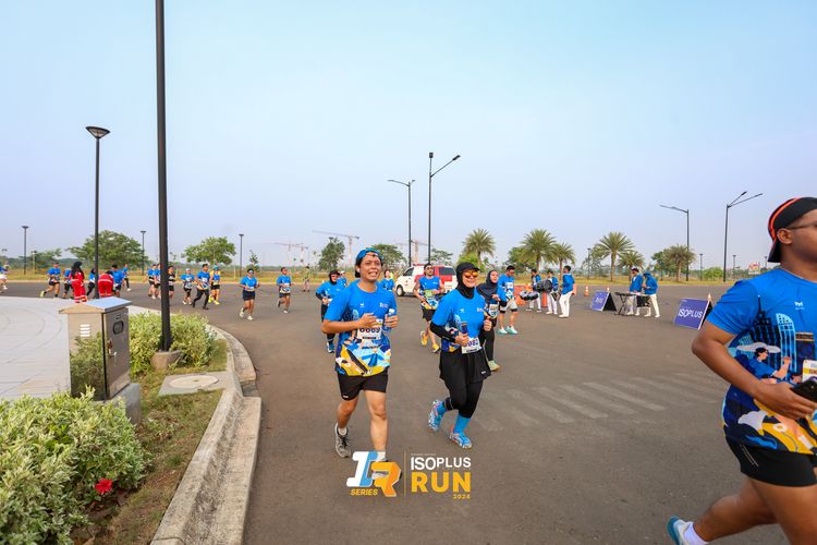 Race photo from ISOPlus Run 2024 Jakarta