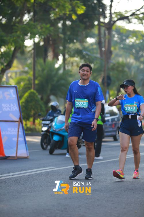 Race photo from Isoplus Run 2024 Surabaya