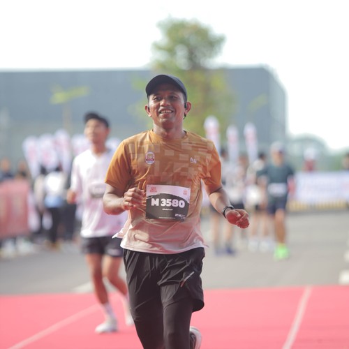 Race photo from KEDIRI HALF MARATHON 2026