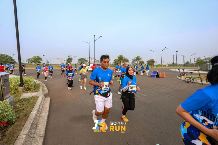 Race photo from ISOPlus Run 2024 Jakarta