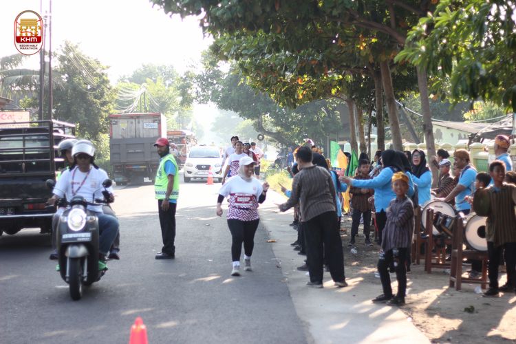 Race photo from Kediri Half Marathon 2024