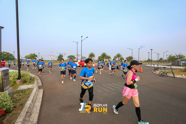 Race photo from ISOPlus Run 2024 Jakarta