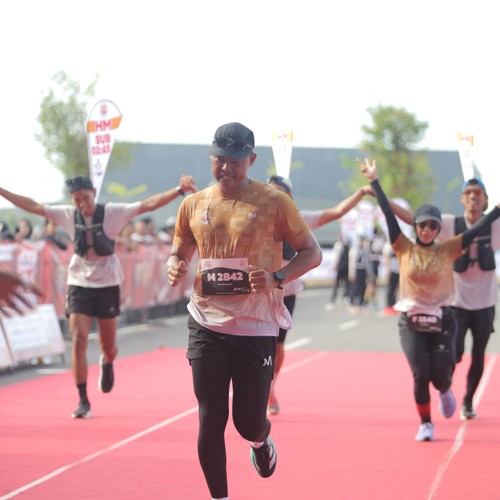 Race photo from KEDIRI HALF MARATHON 2026