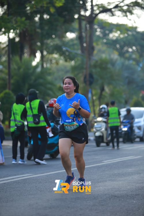 Race photo from Isoplus Run 2024 Surabaya