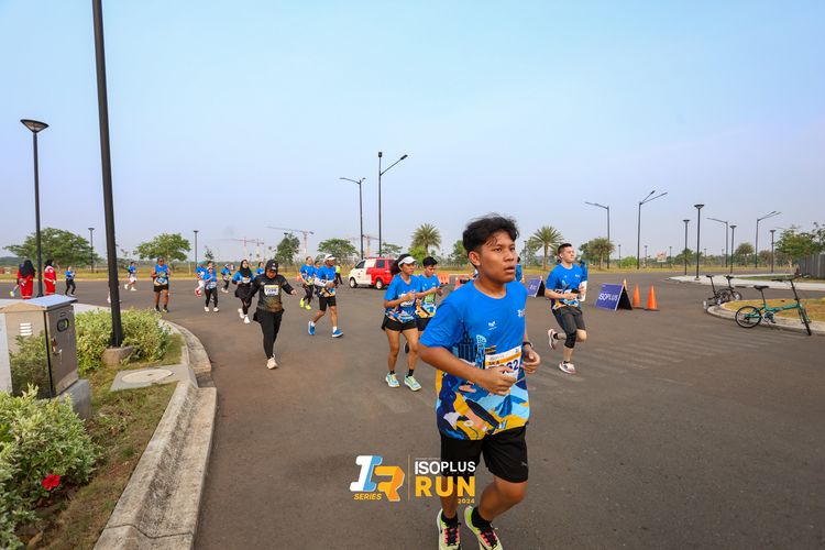 Race photo from ISOPlus Run 2024 Jakarta