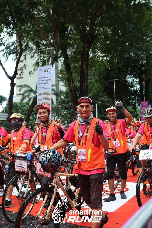 Race photo from Smartfren Run 2024