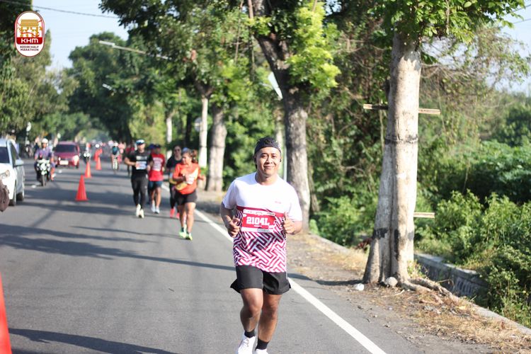 Race photo from Kediri Half Marathon 2024