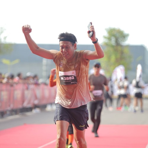 Race photo from KEDIRI HALF MARATHON 2026