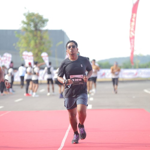 Race photo from KEDIRI HALF MARATHON 2026