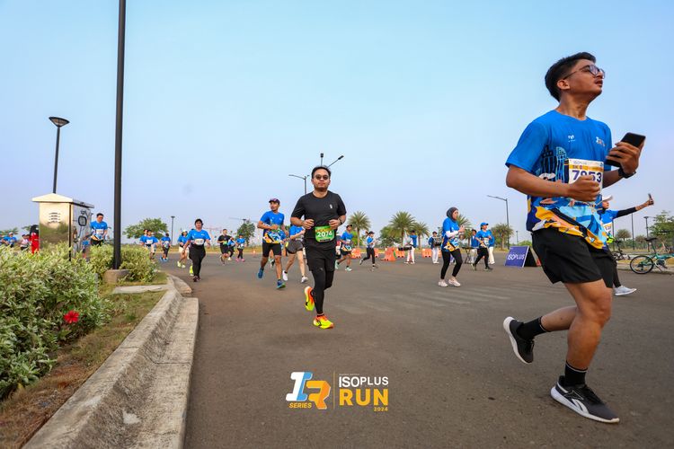 Race photo from ISOPlus Run 2024 Jakarta