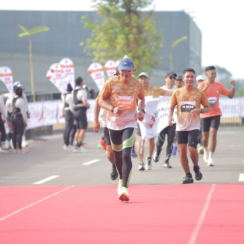 Race photo from KEDIRI HALF MARATHON 2026