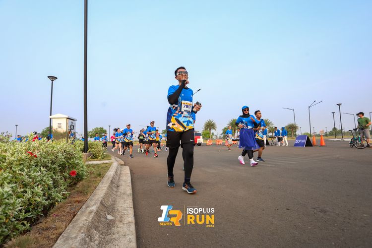 Race photo from ISOPlus Run 2024 Jakarta