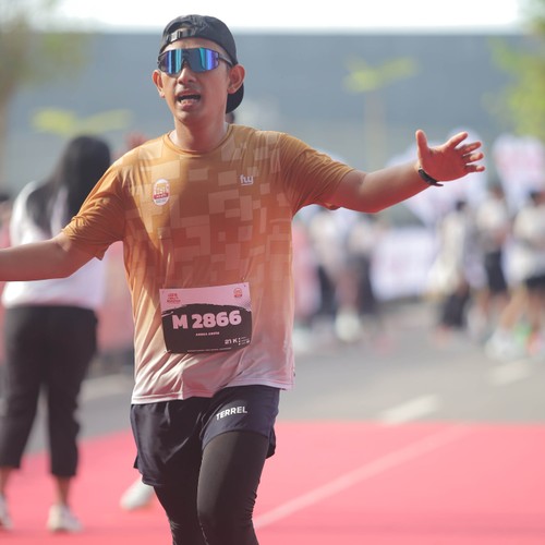 Race photo from KEDIRI HALF MARATHON 2026