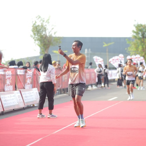 Race photo from KEDIRI HALF MARATHON 2026