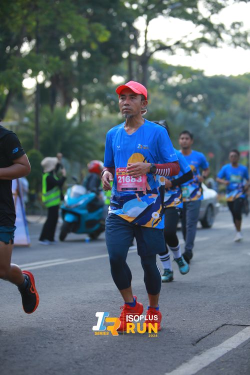 Race photo from Isoplus Run 2024 Surabaya