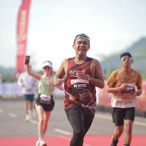 Race photo from KEDIRI HALF MARATHON 2026