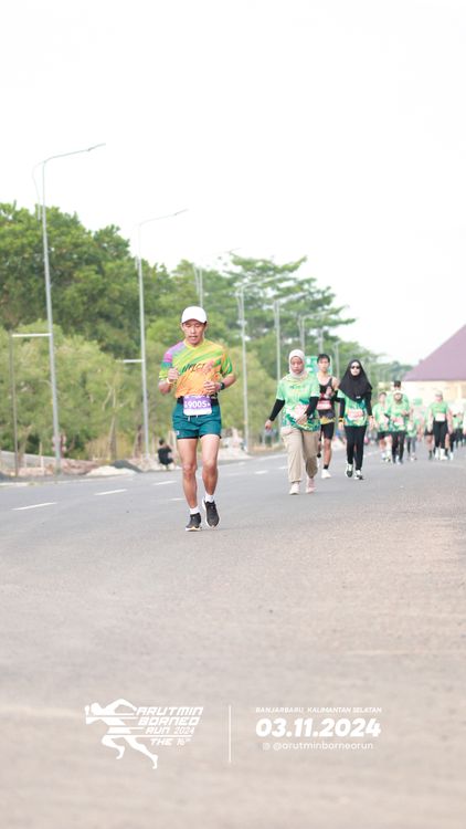 Race photo from Arutmin Borneo Run 2024