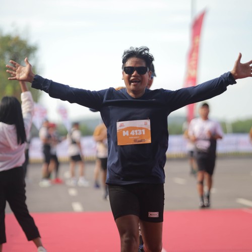Race photo from KEDIRI HALF MARATHON 2026
