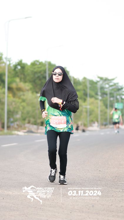 Race photo from Arutmin Borneo Run 2024