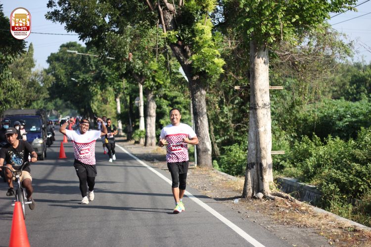 Race photo from Kediri Half Marathon 2024