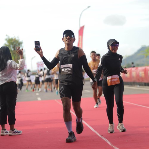Race photo from KEDIRI HALF MARATHON 2026