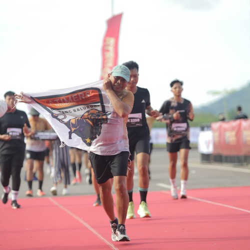 Race photo from KEDIRI HALF MARATHON 2026