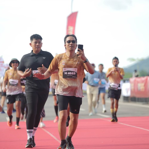 Race photo from KEDIRI HALF MARATHON 2026
