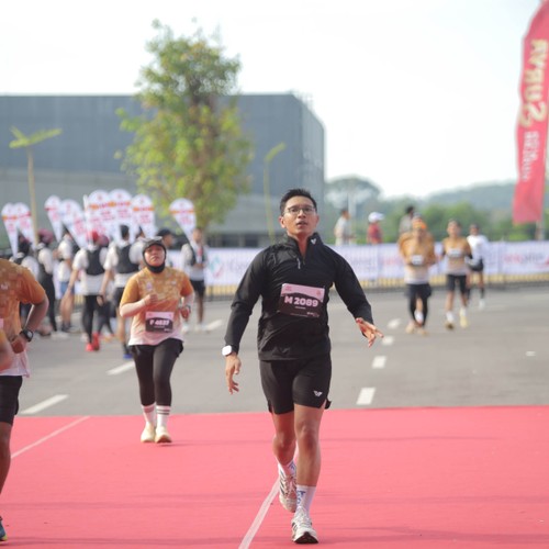 Race photo from KEDIRI HALF MARATHON 2026