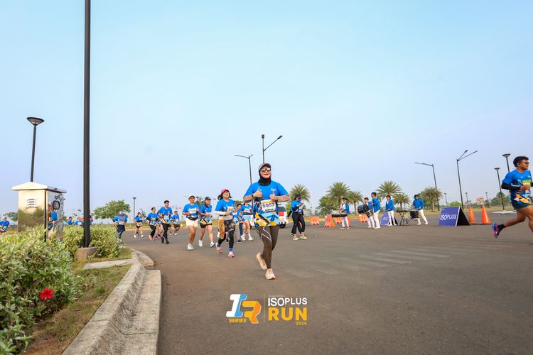 Race photo from ISOPlus Run 2024 Jakarta