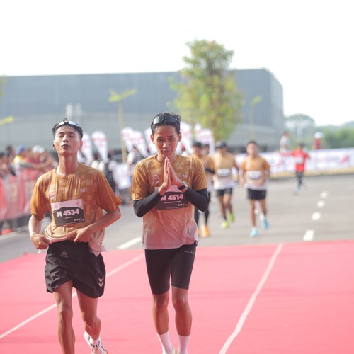 Race photo from KEDIRI HALF MARATHON 2026