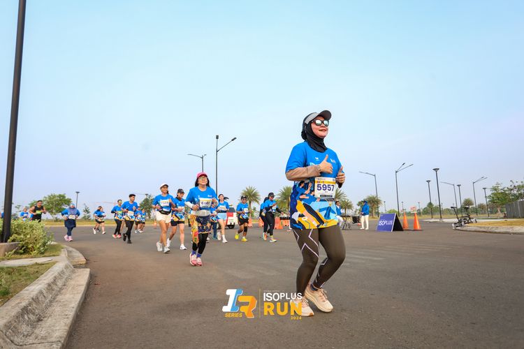 Race photo from ISOPlus Run 2024 Jakarta
