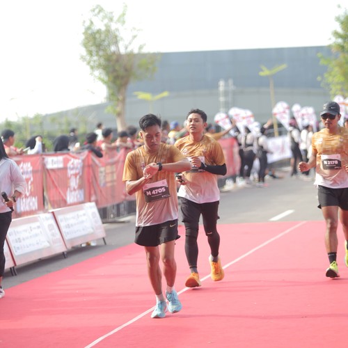 Race photo from KEDIRI HALF MARATHON 2026