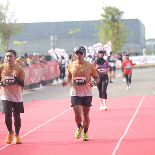 Race photo from KEDIRI HALF MARATHON 2026