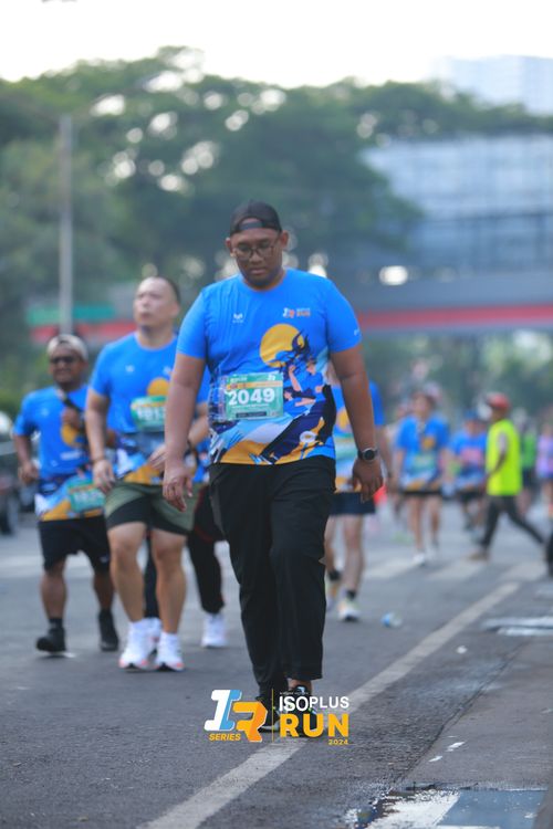 Race photo from Isoplus Run 2024 Surabaya